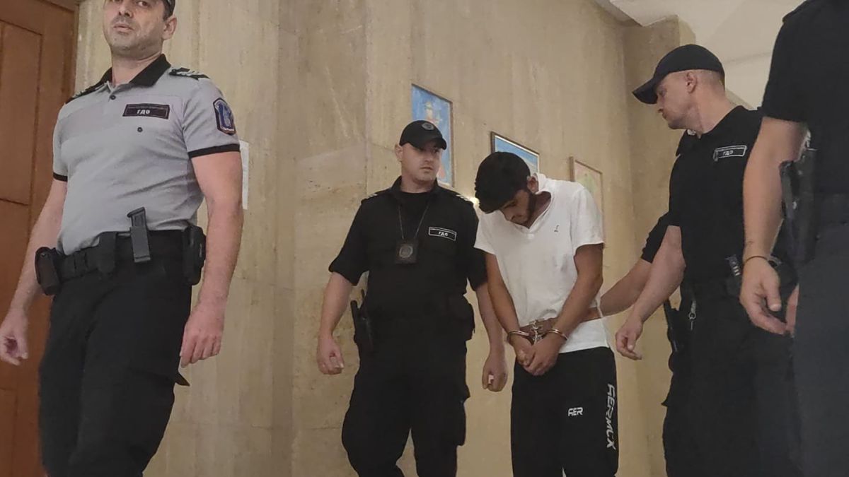 Заплита се страшна интрига покрай 15 г. Омар, убил полицаите в Бургас ВИДЕО