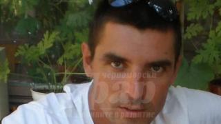 Ето кой спаси живота на новородено момиченце, оваляно в прах и листа на улицата в Айтос СНИМКА 