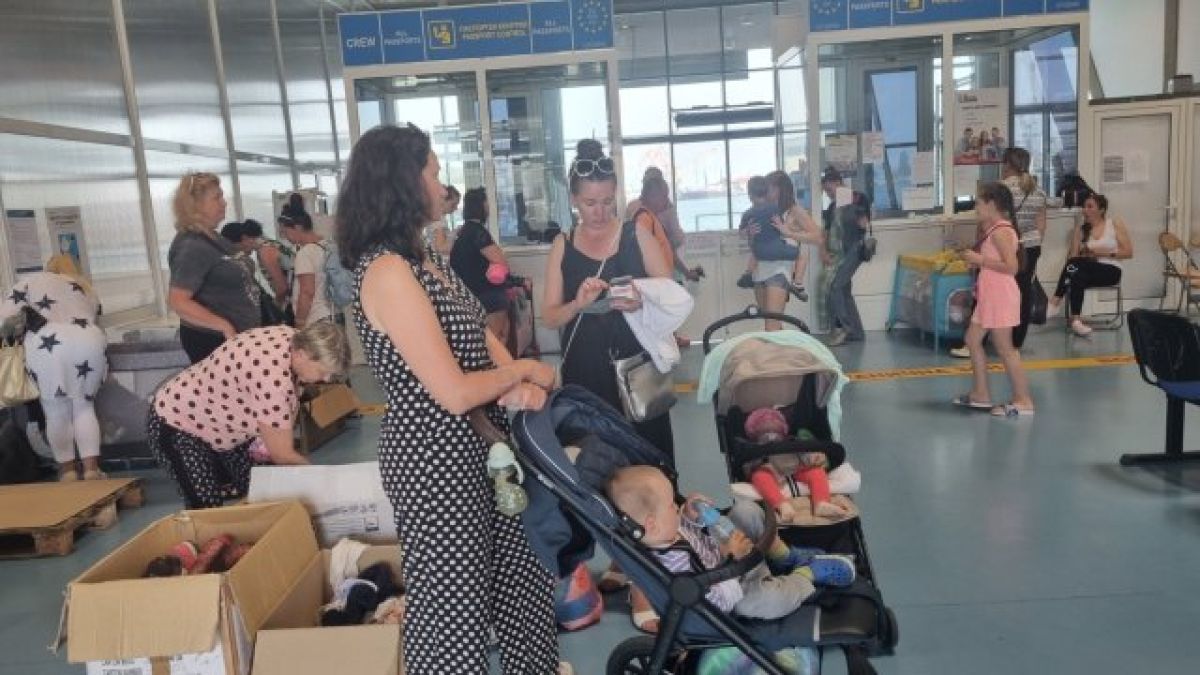 Известен наш доброволец се отказа да помага повече на мрънкащите и претенциозни украински бежанци и разказа за глезотиите им