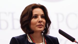 Известна красавица показа червен картон на Стефан Янев СНИМКА