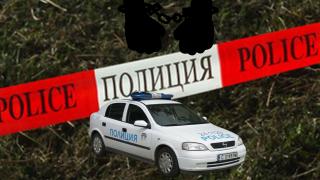 Извънредно в БЛИЦ! Кърваво убийство на жена смрази България!