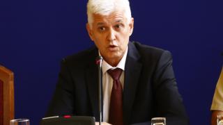 Военният ни министър отиде в Украйна 