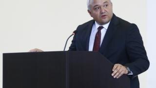 Учители на бунт срещу Демерджиев - искат оставката му 