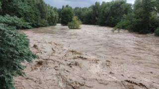  Комисар Николов заговори за чудо насред водния ад в Карловско, такова нещо се случвало... СНИМКИ