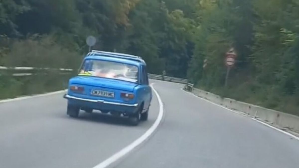 Смразяващо кръвта ВИДЕО на безумеца с Ладата, побъркал всички