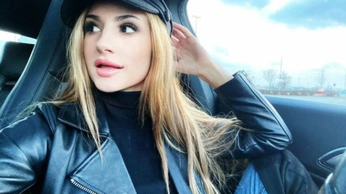 Tik Tok звезда скочи с парашут, но ужасно закъсня с... ВИДЕО