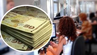 Държавата назначи 1000 чиновници на хранилка