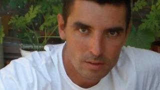 Спасителят на изоставеното бебе в Айтос: Пазех я с чадър от слънцето, докато дойдат полицаите