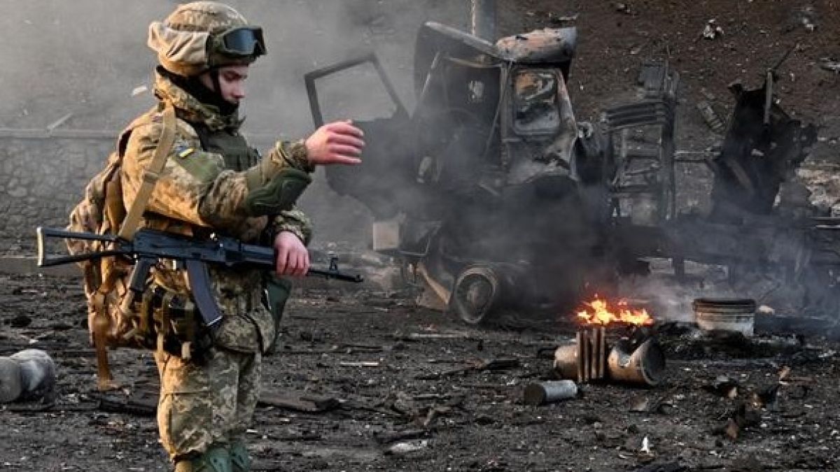 Анализатор: 3 фактора сочат, че краят на войната ще е през май или октомври 2023 г. 