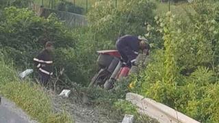 Камион падна в дере във Врачанско, а в него - двама мъже с...