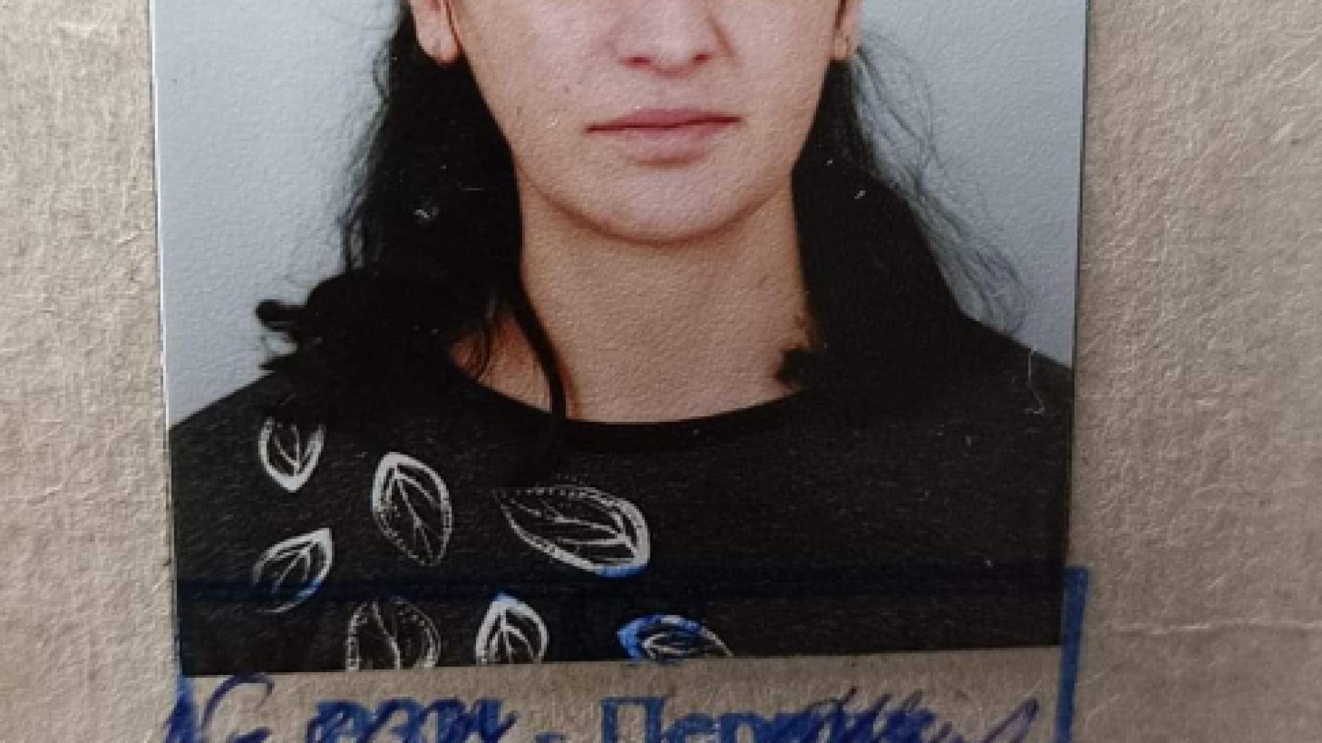 Зловеща мистерия: Млада майка си тръгна след работа  в Перник и изчезна безследно преди 8 дни 