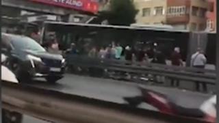 Верижна катастрофа с близо 100 ранени в Истанбул