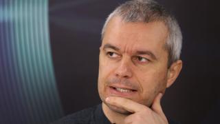 Костадинов: Късането на отношенията с Русия е национално предателство