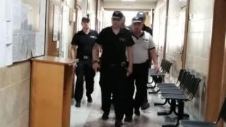 Бранят с протест полицая от село Милево, обвинен в убийство 