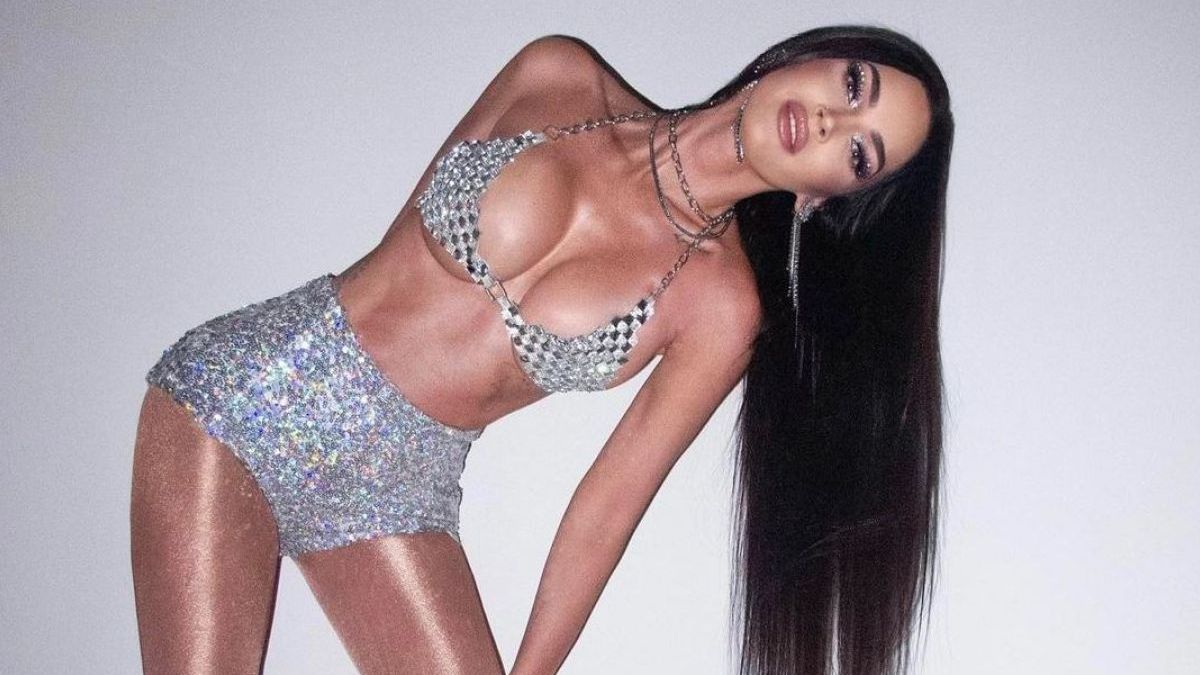 Меган Фокс показа новите си огромни гърди, главозамайващи са! СНИМКИ 18+