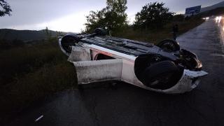 Опасен инцидент на АМ "Тракия" в дъжда ВИДЕО 