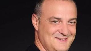 Краси Радков се раздели с наградата си от "Като две капки вода"