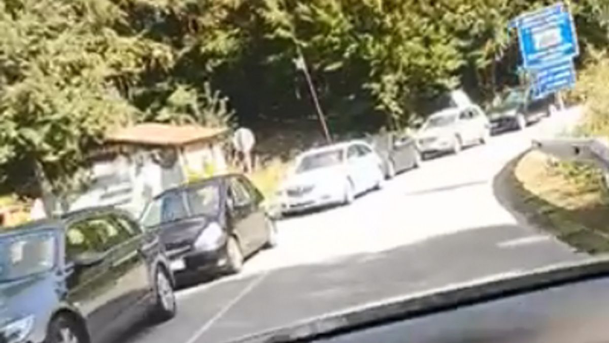Ако пътувате за Турция, не минавайте през този пункт - ад е! 