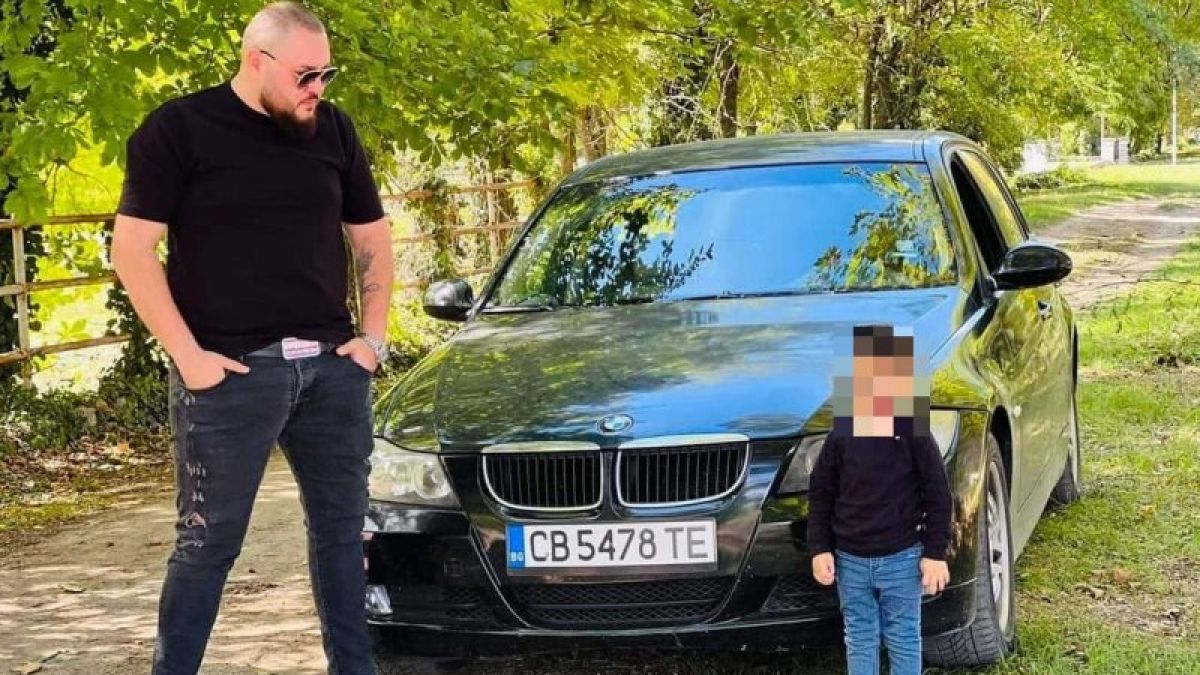 Синът на единия от "слепите шофьори"  фучи с 200 км/ч. с BMW и хули хората по спирките ВИДЕО
