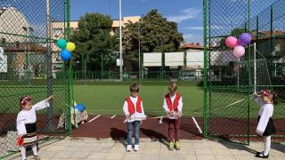 Община Пловдив продължава с инвестициите в дворните пространства на училищата