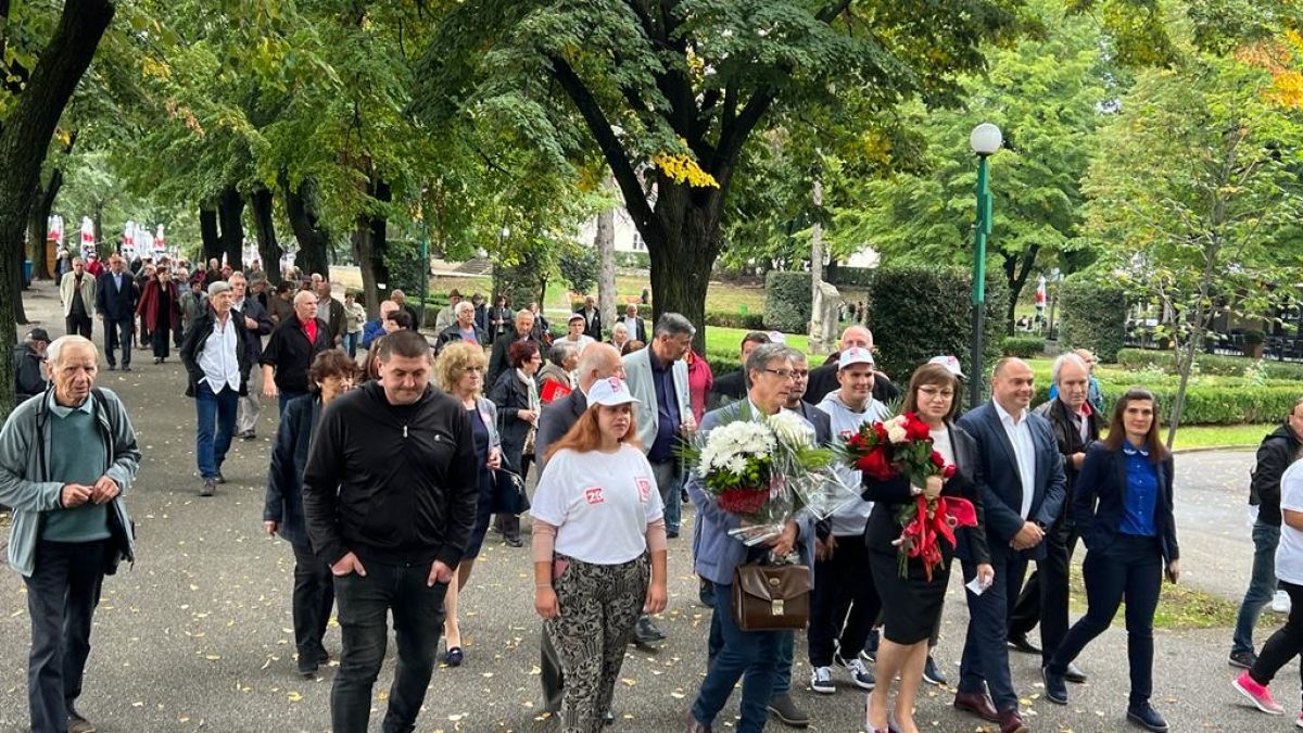 Нинова във Видин: Бойко плаши, че няма да има пари за пенсии. Няма, ако ги дадете с Радев за нови самолети