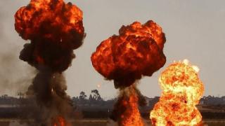 ВИДЕО от войната: Русия нанася удари по военни цели в Запорожие