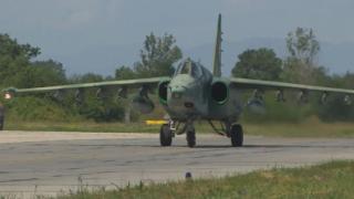 Извънредно! Наш бомбардировач се разби в Безмер, парашутът на пилота не се отворил!