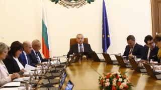 Кой е единственият нов министър в кабинета "Донев 2" СНИМКА