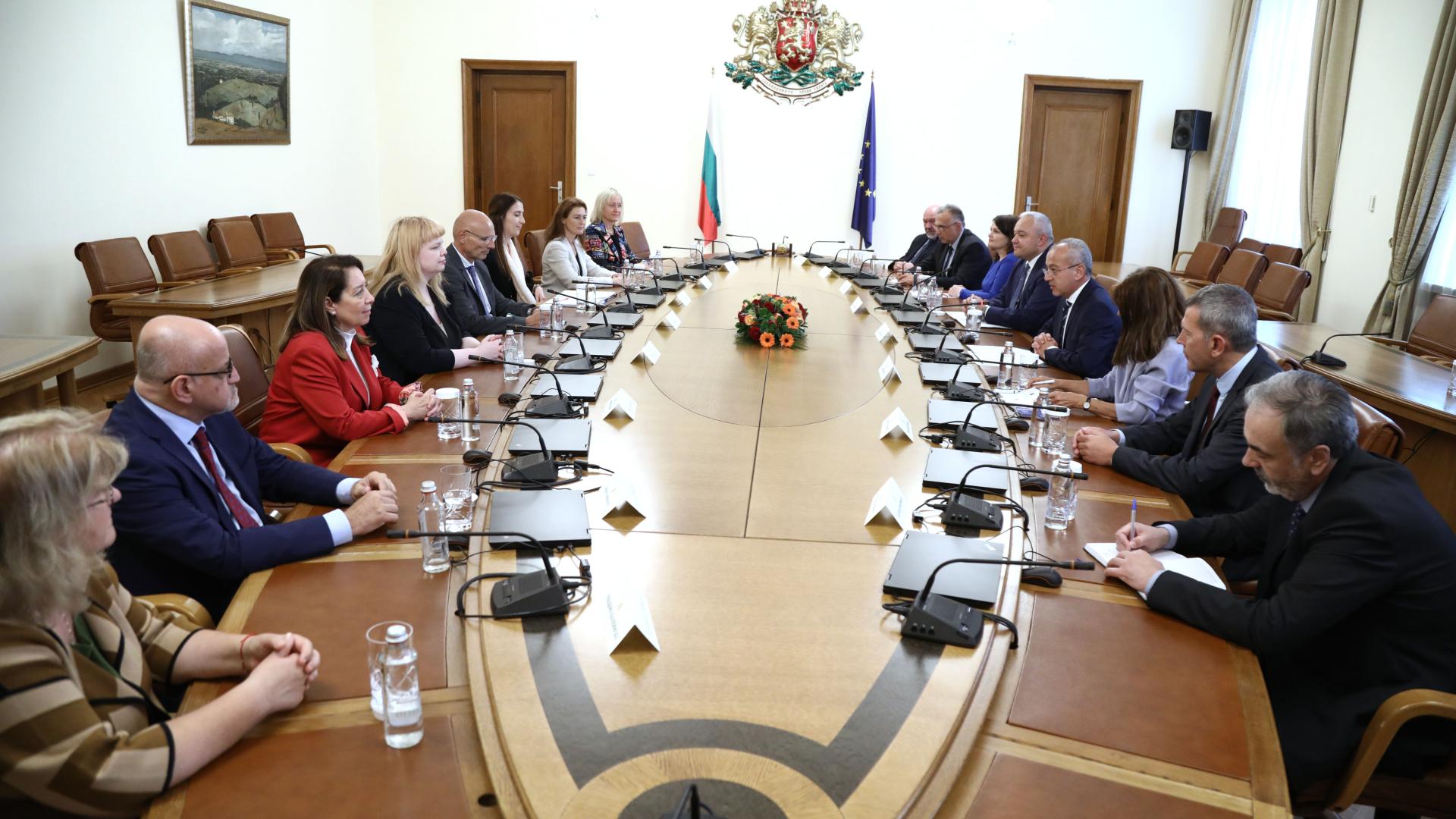 Премиерът Гълъб Донев предрече какви ще са изборите