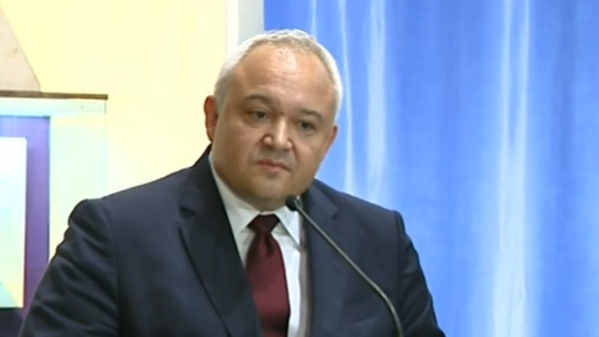 Двама полицаи са видели катастрофата с Поршето-убиец и са избягали