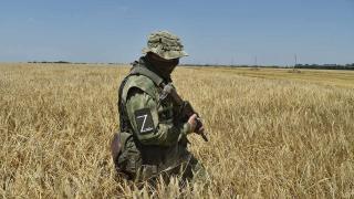 US разузнавач: Западните служби помагат на Киев да нанесе максимални щети на руската армия