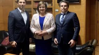 Моно Петра: ДБ и ПП могат с БСП и миналото им, а не искали с ГЕРБ?!