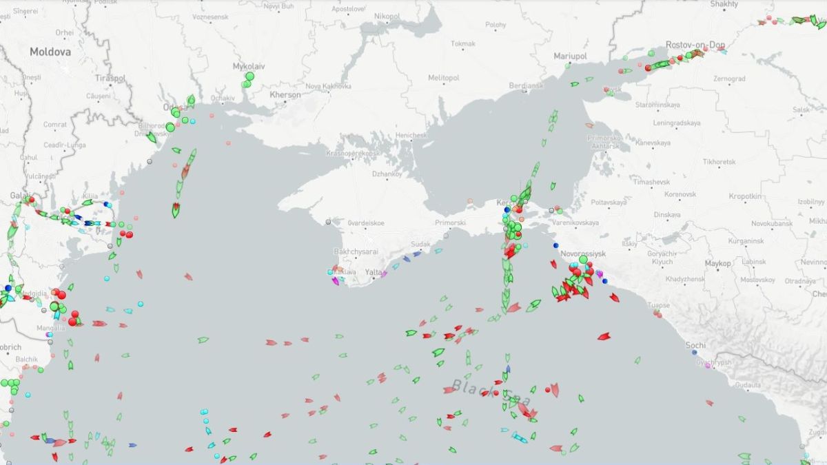 Кошмарна ситуация край Кримския мост след взрива, ужасът стигна и до Черно море КАРТА