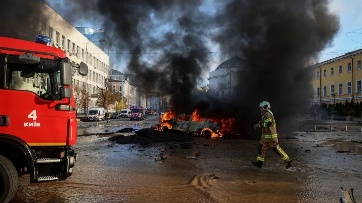 Последни данни за масираната ракетна атака в цяла Украйна от руското МО и Генщаба на ВСУ ВИДЕО/КАРТИ