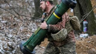 Javelin започнаха да се взривяват в ръцете на войниците от ВСУ