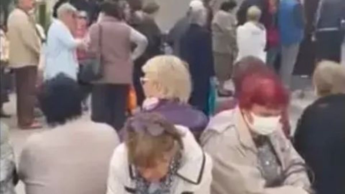 Истински ад за варненските пенсионери!