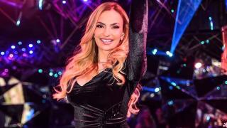 Никой не очакваше, че 55-годишната Малина ще се запали по това СНИМКИ