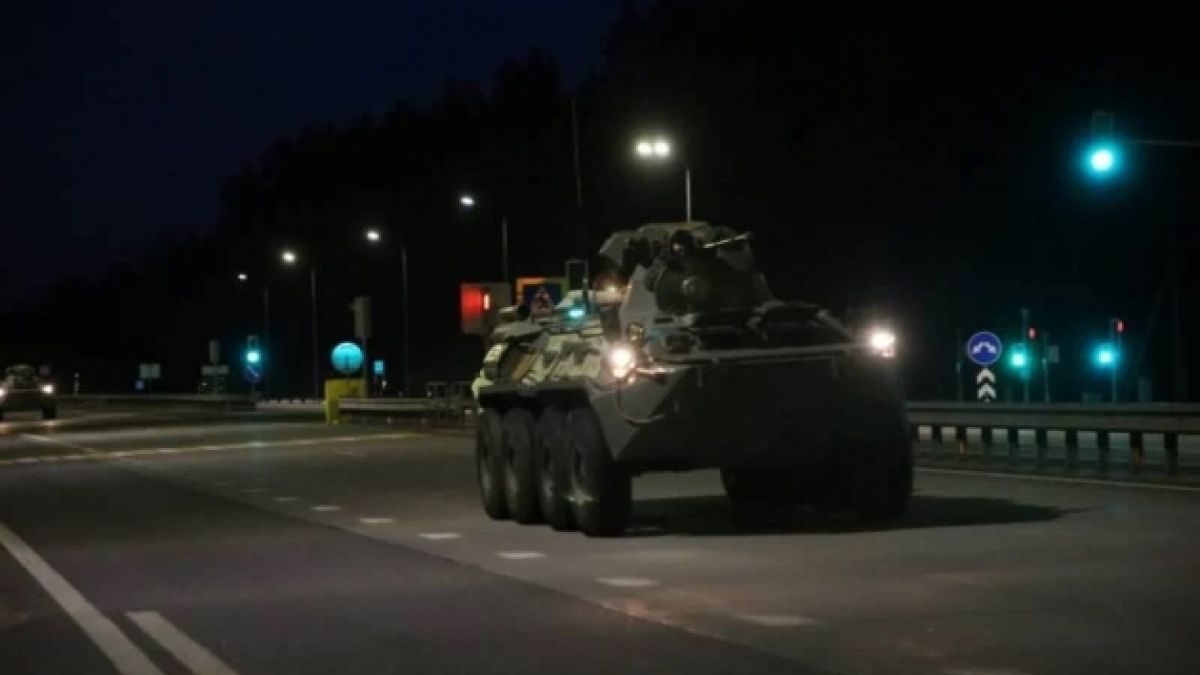Нова война? Лукашенко въведе режим на контратерористична операция на цялата територия на Беларус ВИДЕО