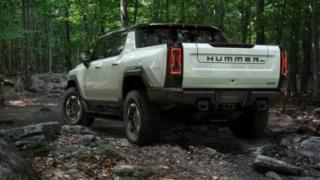 Ще се удивите като разберете колко струват стоповете на електрическия Hummer СНИМКИ