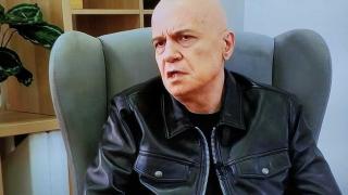 Слави разкри за секс между БСП и ДБ и си посипа главата с пепел заради Петков и Василев ВИДЕО