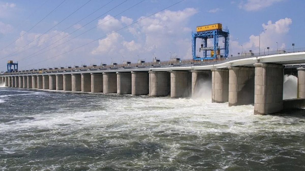 Пентагонът: Милиони тонове вода ще потопят Херсон със силата на 5-метрово цунами