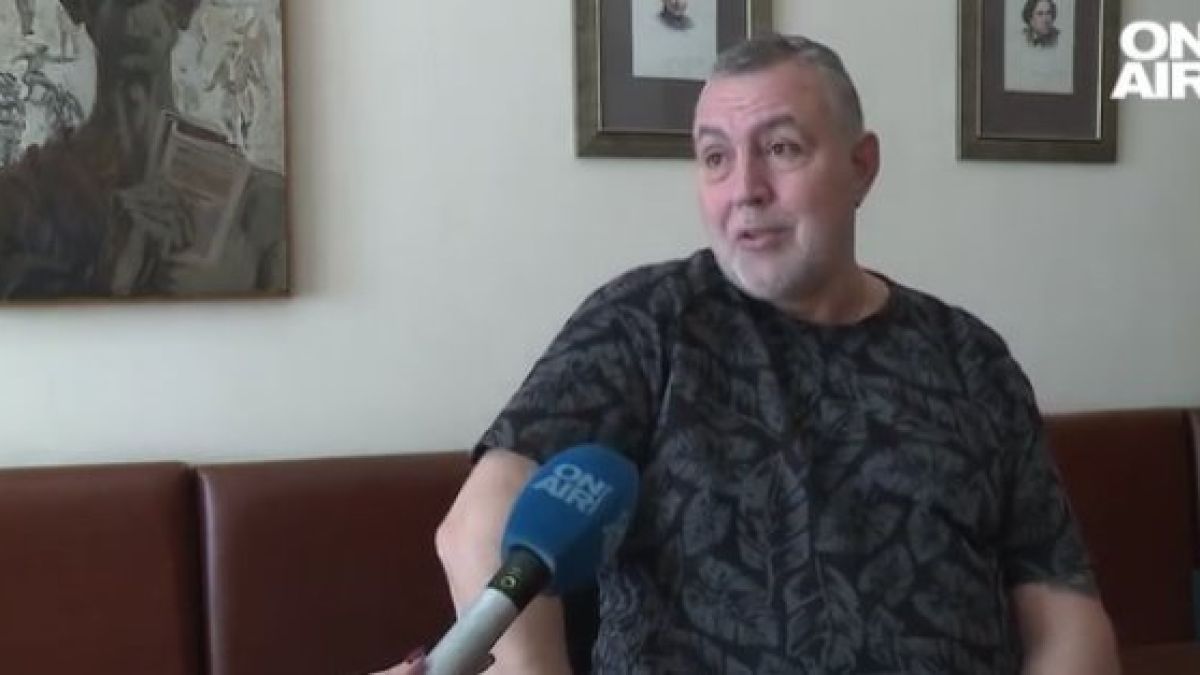 Христо Мутафчиев и Кубрат Пулев казаха театър, боксов мач или селски пазар е НС?