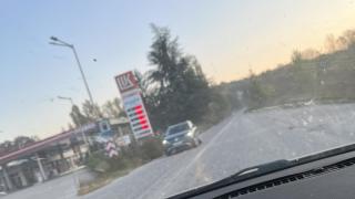  Шофьор на джип обърка Северозапада с Лондон и смая мрежата СНИМКА 