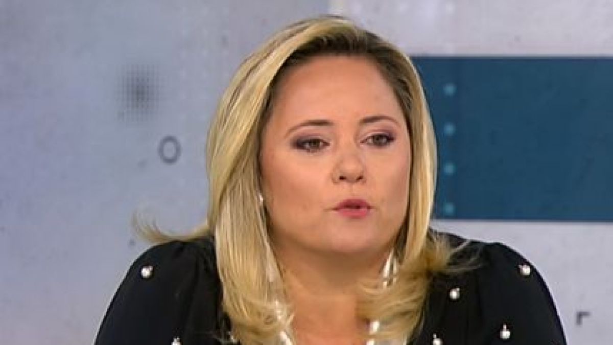 Лора Крумова рухна в ефир, едва сдържа сълзите си за своя колежка КАДРИ 
