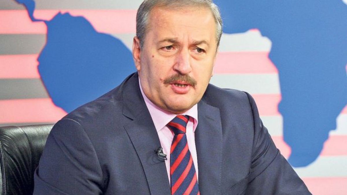 Румънският министър на отбраната хвърли оставка заради Украйна