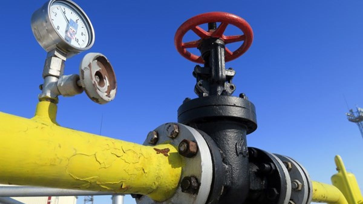 Цената на природния газ в Европа се срина, вече е под 100 евро