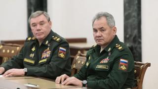 Шефът на руския Генщаб звъни по спешност до Лондон и Вашингтон заради "мръсната бомба" на Украйна 