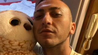 Виждали ли сте Едис? Търсят го под дърво и камък СНИМКИ