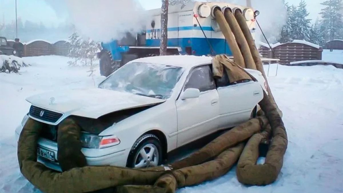 Колко време трябва да подгрявате колата в зимата