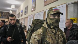 Москва праща на фронта пандизчии с тежки присъди
